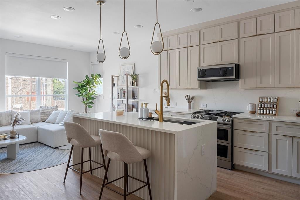 167 S Prairie Avenue, Dallas