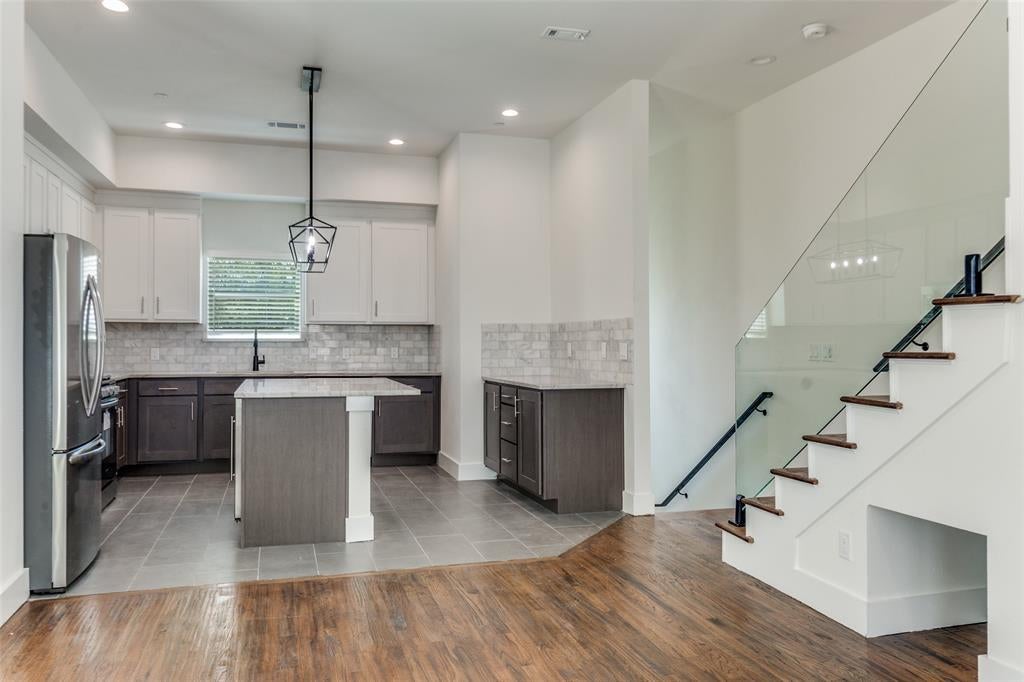 4519 San Jacinto Street 104, Dallas