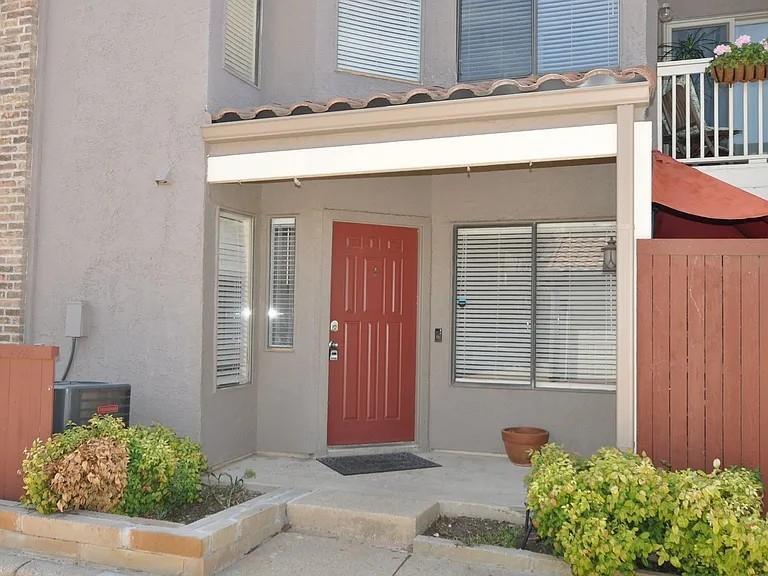 4242 N Capistrano Drive 118, Dallas