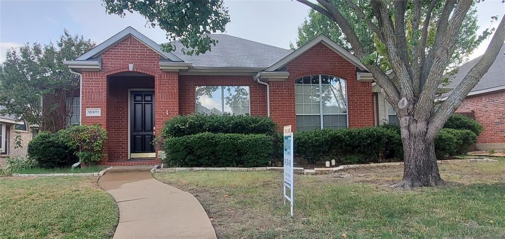 10901 Camelot Drive, Frisco