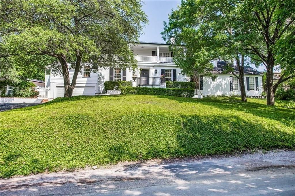 4804 Alan Dale Lane, Dallas