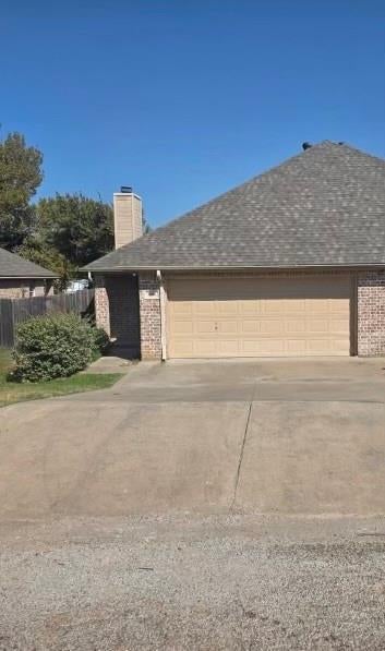 606 Linda Drive, Joshua