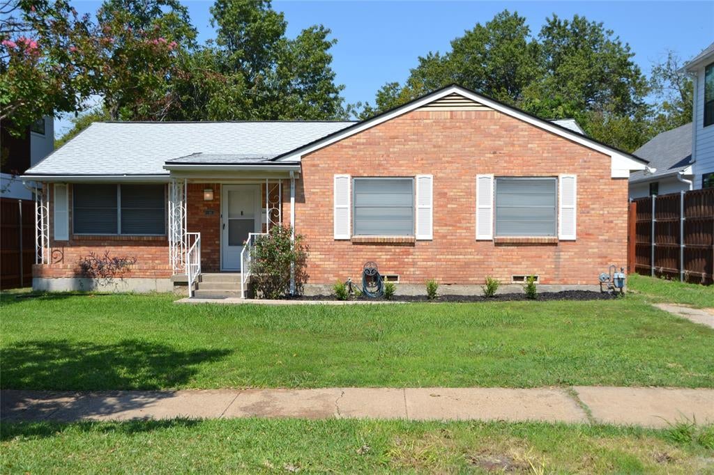 3879 Clover Lane, Dallas