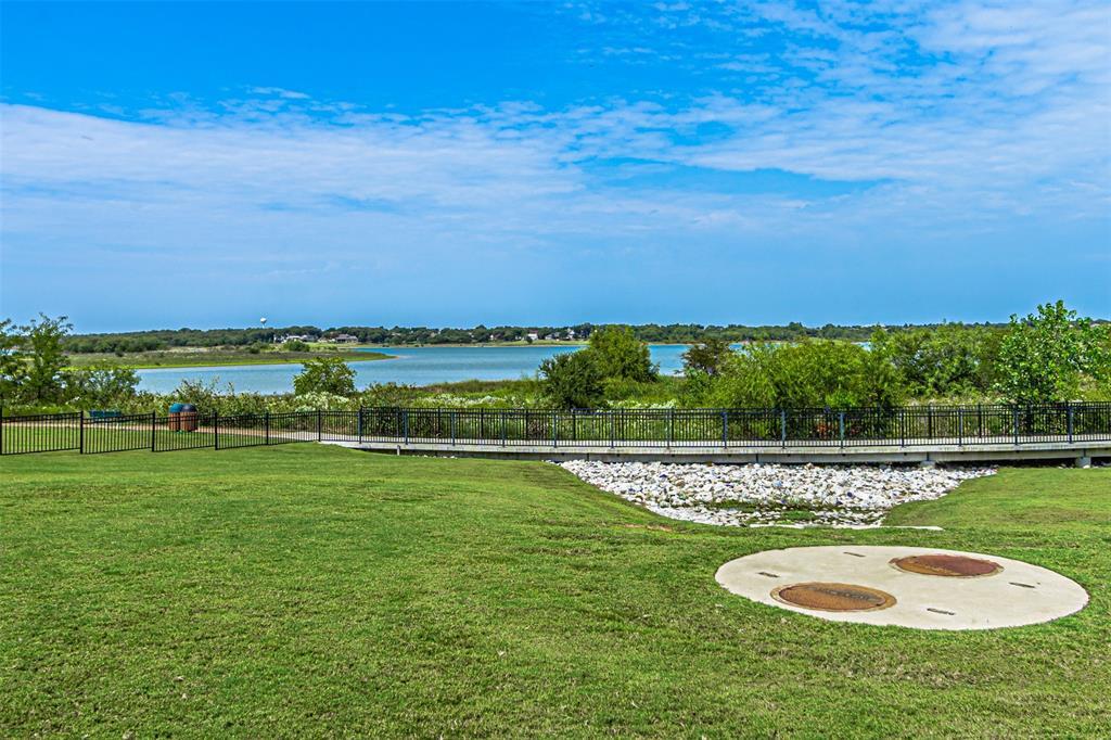 8444 Wembley, The Colony