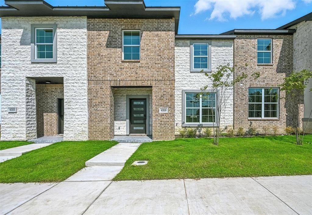 4319 Fayetteville Avenue, Rowlett
