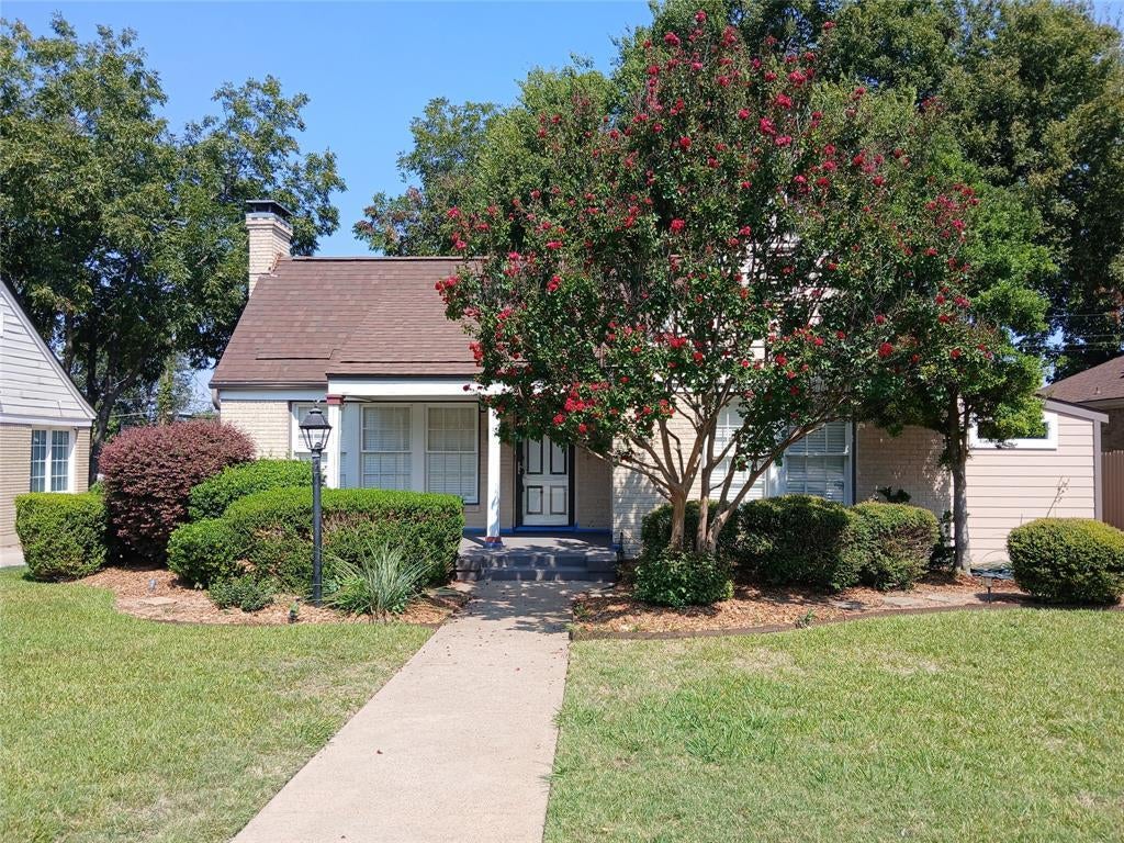 2523 Alco Avenue, Dallas