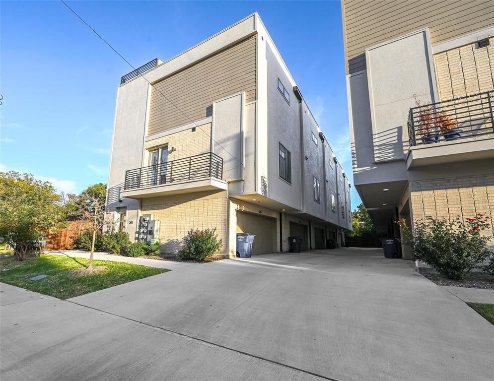 2610 Kimsey Drive 201, Dallas