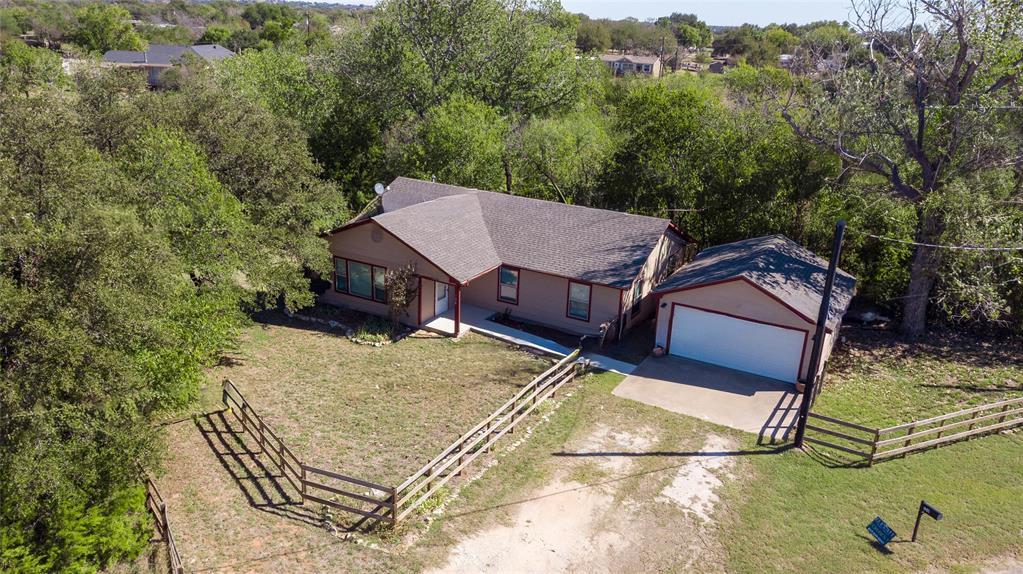 128 Siesta Court, Granbury