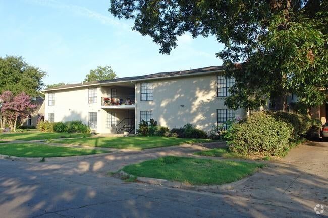 5317 Junius Street 102, Dallas