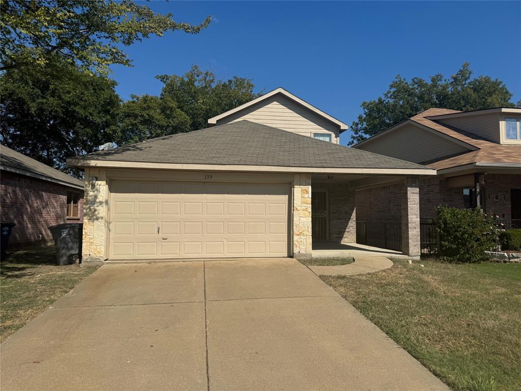 139 Cliff Heights Circle, Dallas