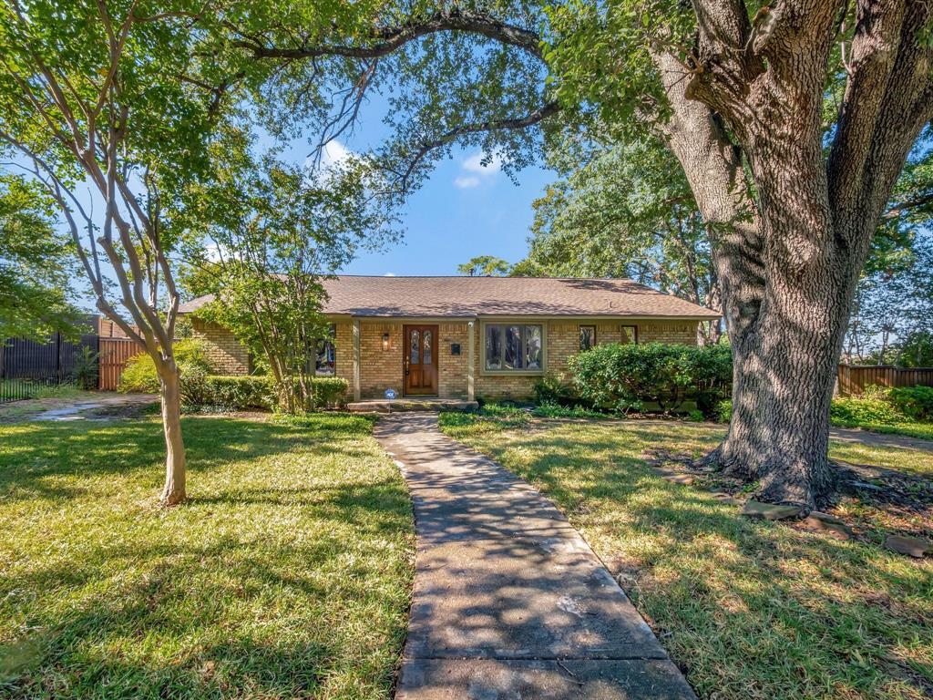 9703 Elmcrest Drive, Dallas
