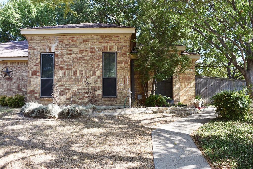 10300 Little Valley Road, Fort Worth