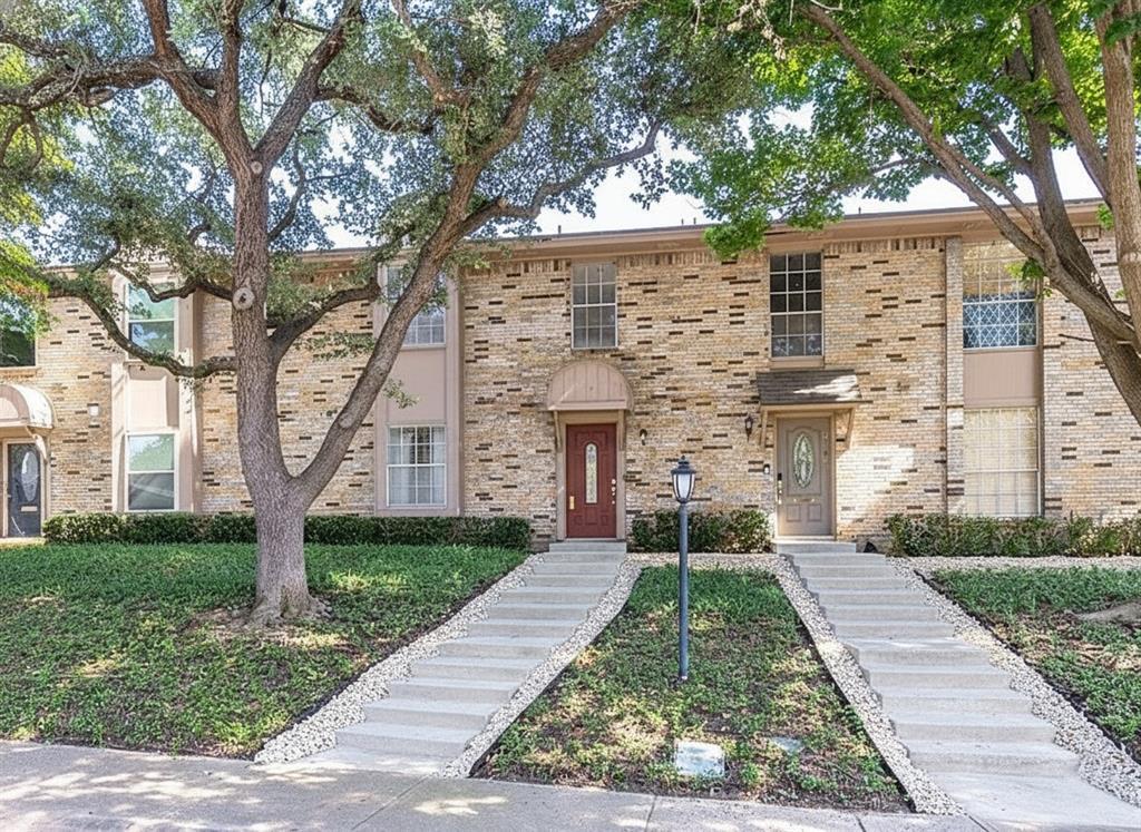 7610 Highmont Street, Dallas