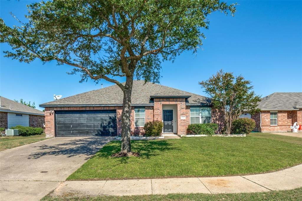 222 Independence Trail, Forney