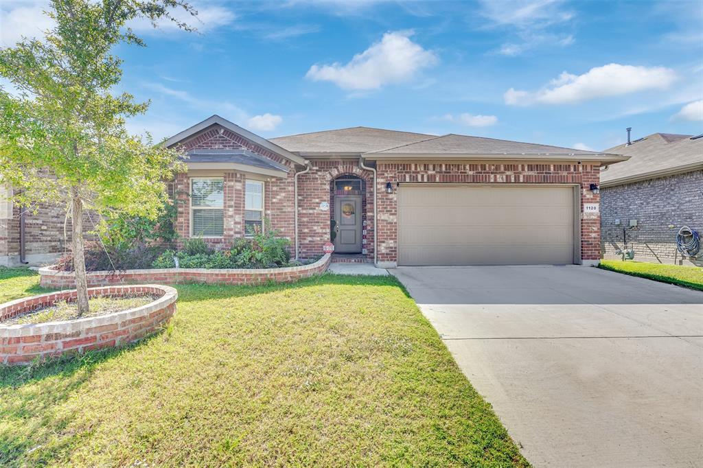 1120 Gillespie Drive, Fort Worth