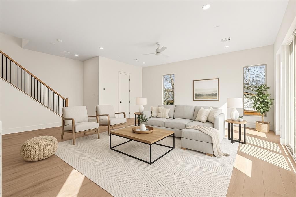 2206 Arroyo Avenue 301, Dallas