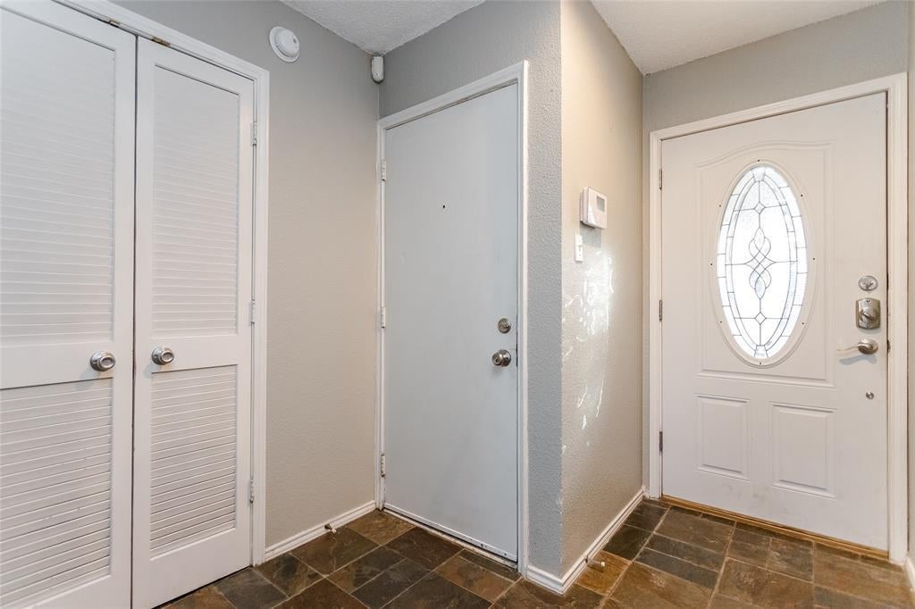 5602 Kingstree Court, Arlington