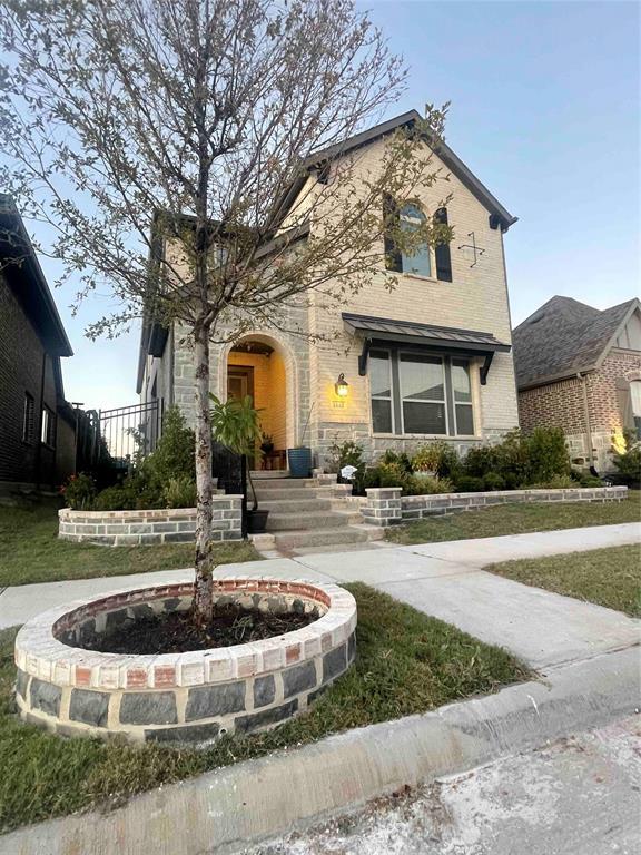 1803 Desert Willow Way, Arlington