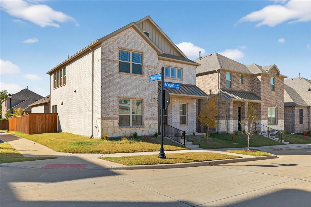 1548 Euclid Alley, Corinth