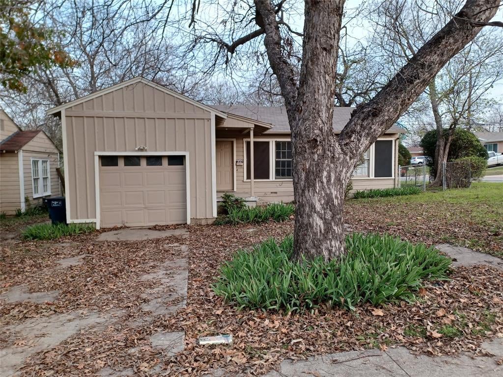 4433 Cockrell Avenue, Fort Worth