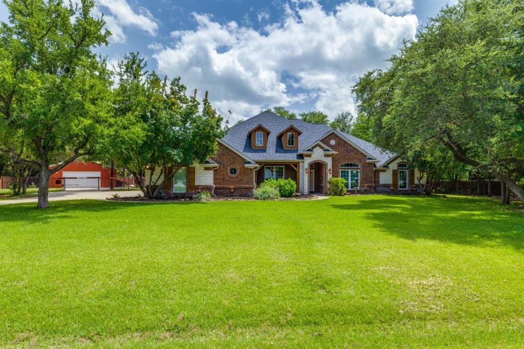 3009 Bald Eagle Court, Fort Worth