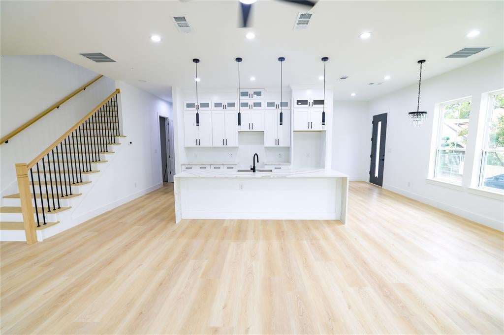 306 Seventh Street, Dallas