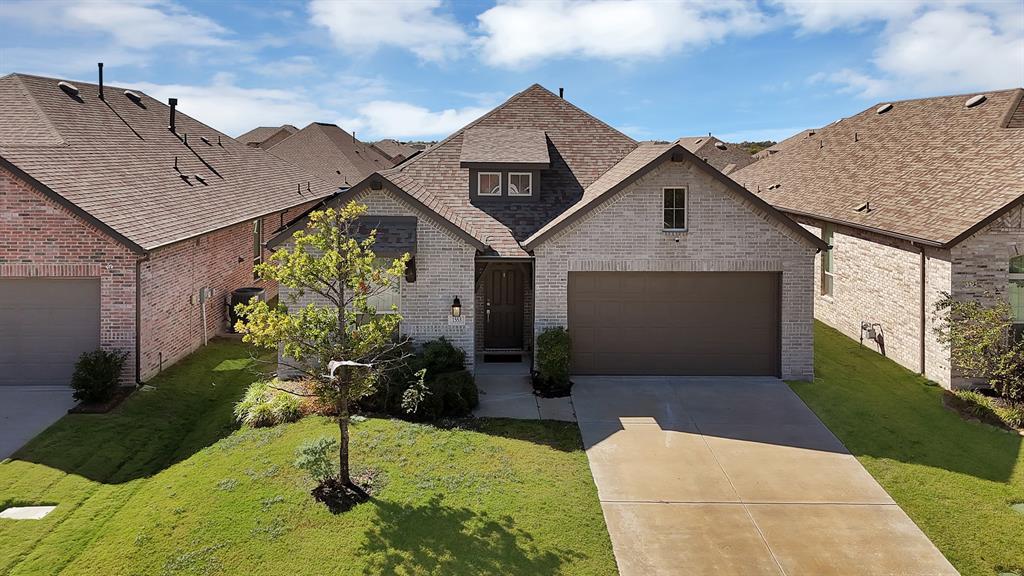 1553 Wyler Drive, Forney