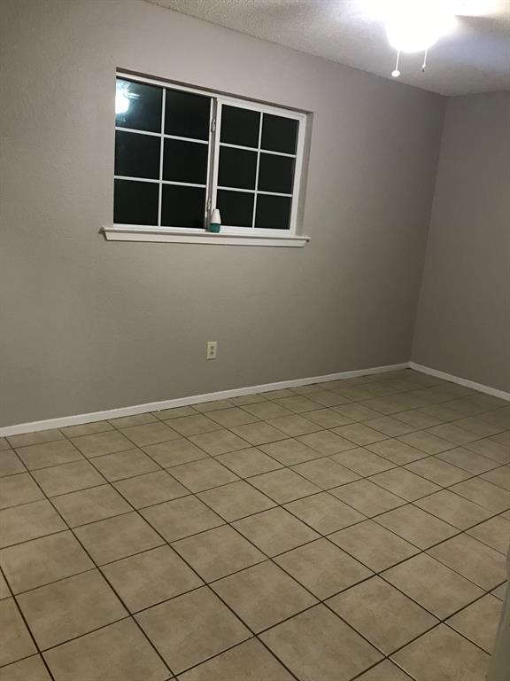 504 Claire Court, Arlington