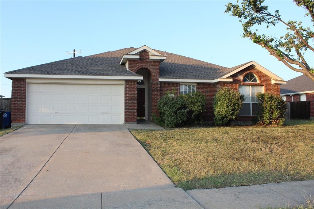 105 Cottonwood Lane, Little Elm