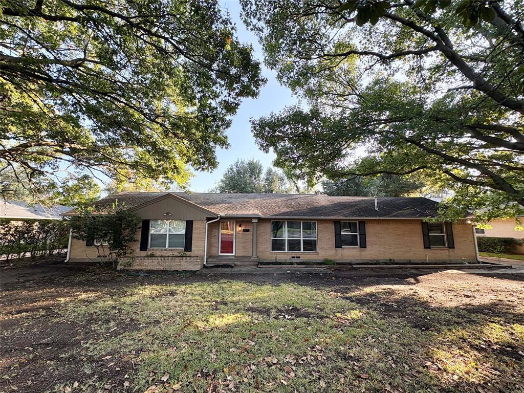 4082 Royal Lane, Dallas