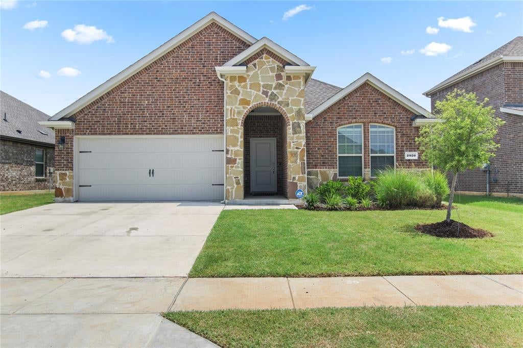 2920 Pinecrest Drive, Aubrey