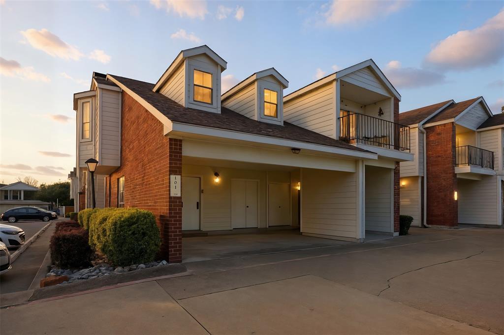 5100 Verde Valley Lane 114, Dallas