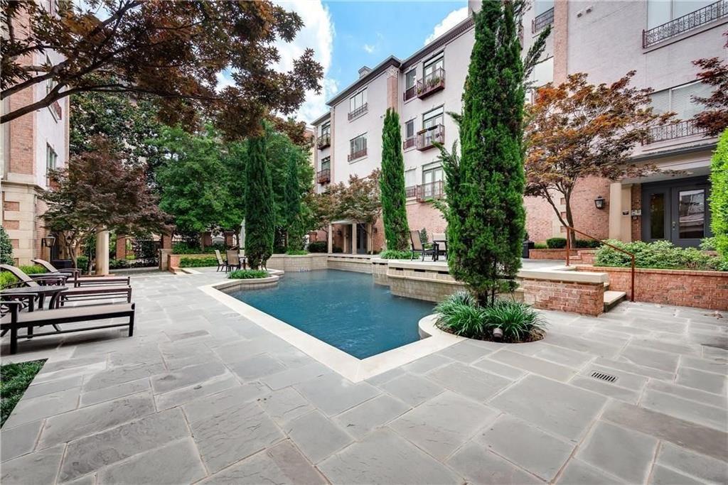 2885 Woodside Street 303, Dallas