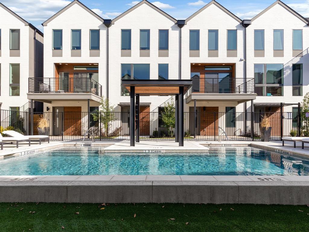 4426 Cabell Drive 1102, Dallas