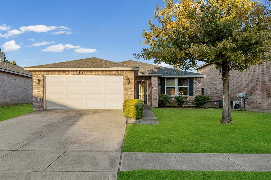 8409 Redheart Street, Arlington