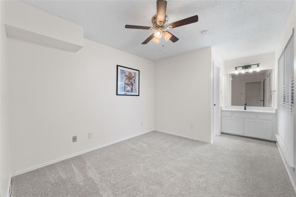 4937 Oak Bluff Drive, Mesquite