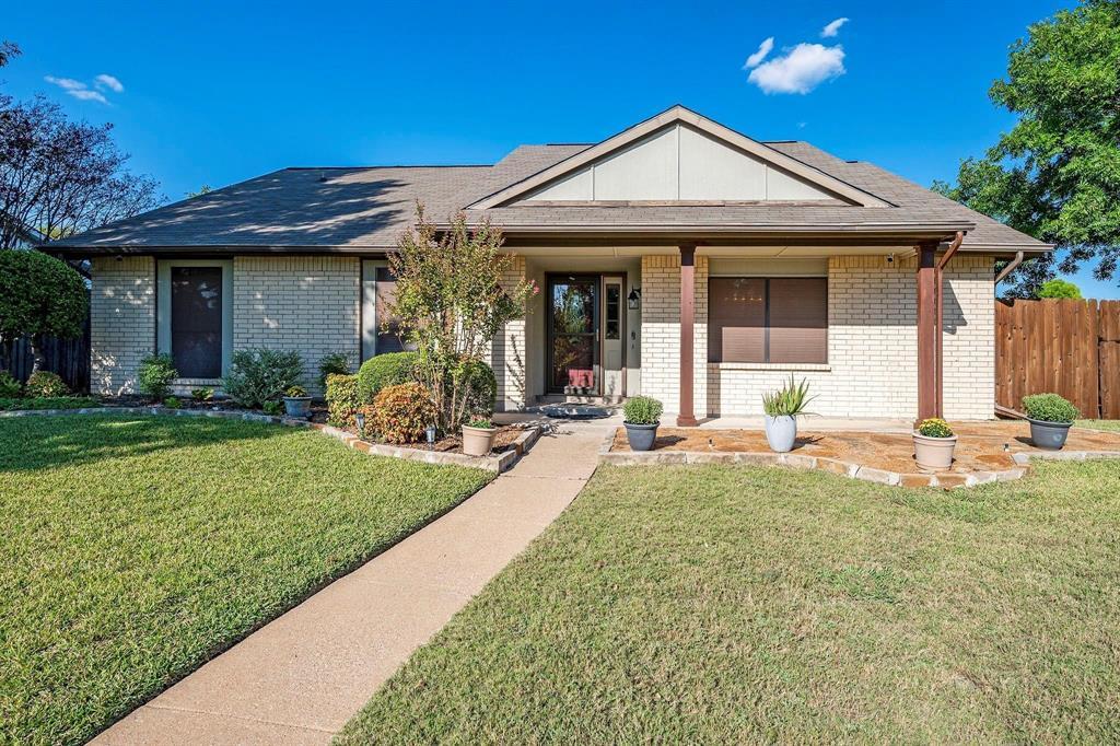 1301 Jabbet Drive, Plano