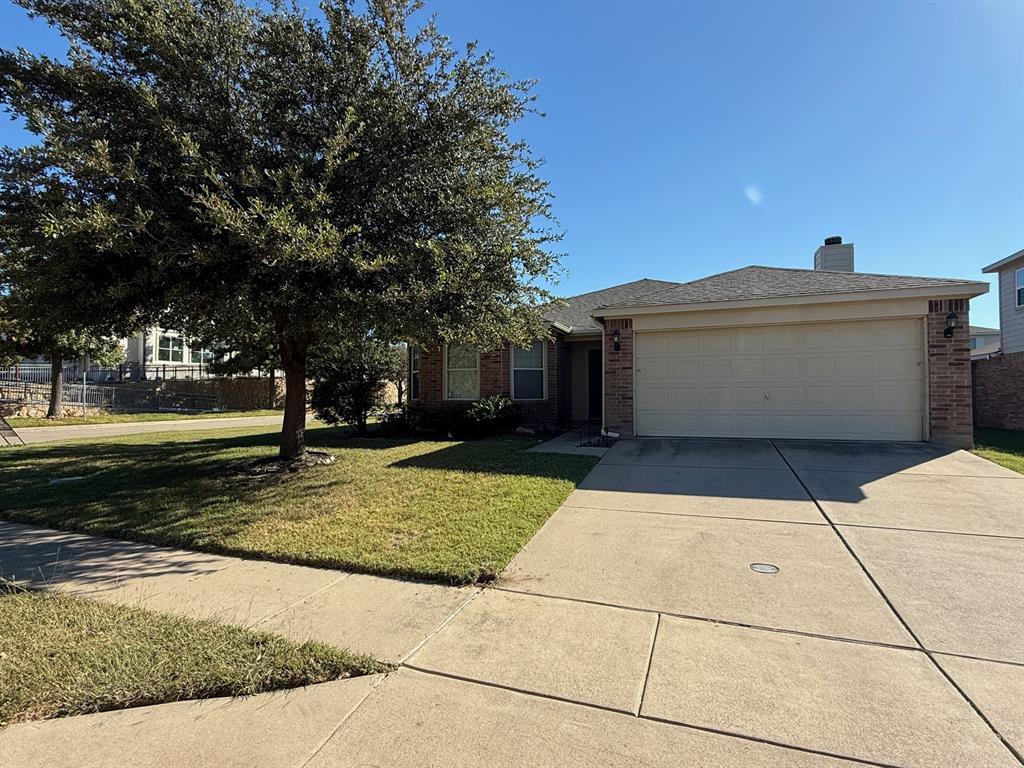 9248 Lamplighter Trail, Fort Worth