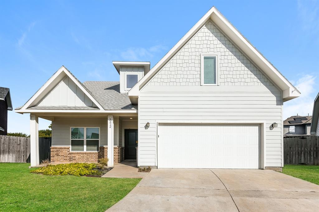 7312 Parkside Place Drive, North Richland Hills