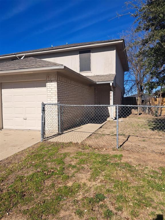 2806 Ridgecrest Drive 2804, Fort Worth