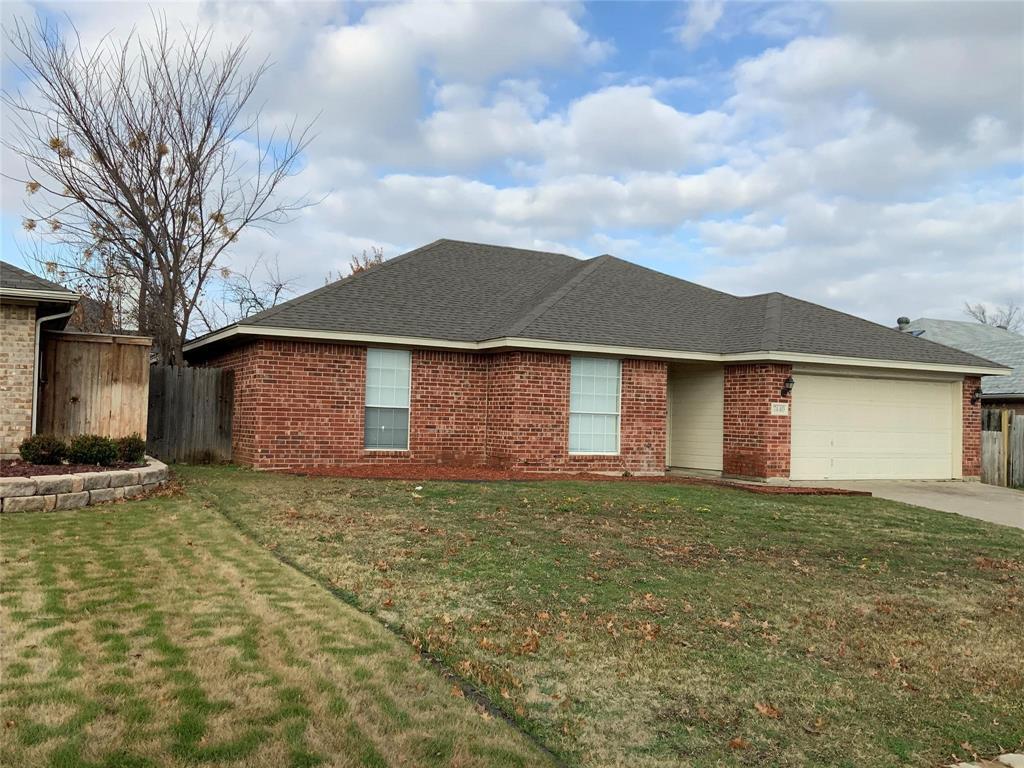 7449 Ashcroft Circle, Fort Worth