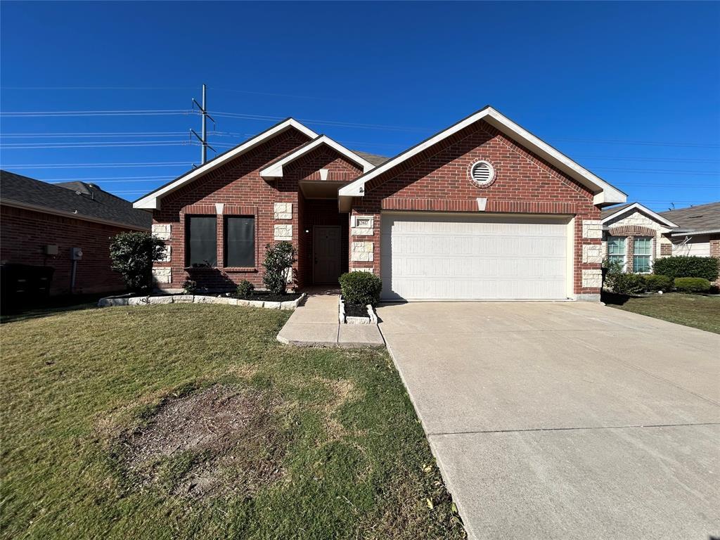 12817 Pricklybranch Drive, Fort Worth