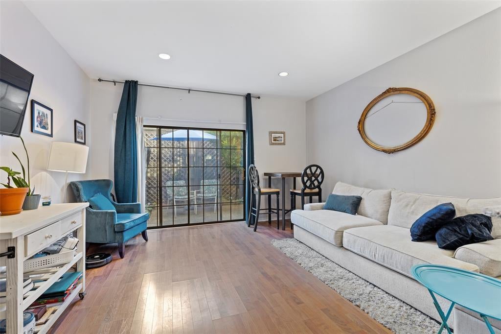 4122 Wycliff Avenue 104, Dallas