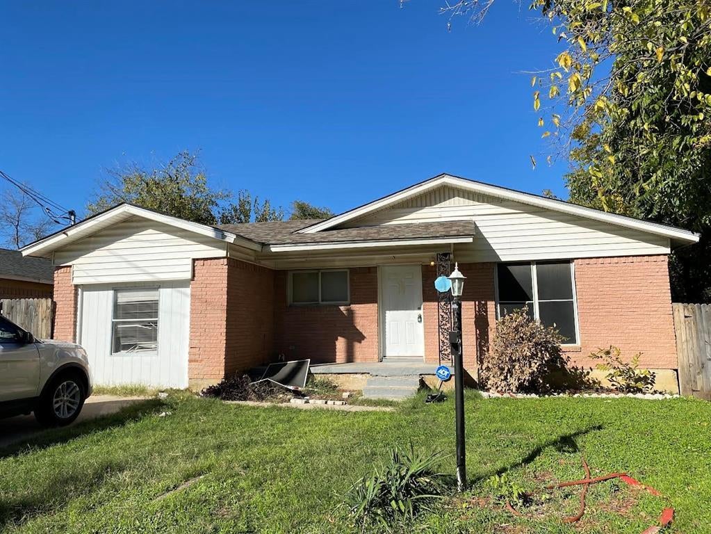 5105 Willie Street, Fort Worth