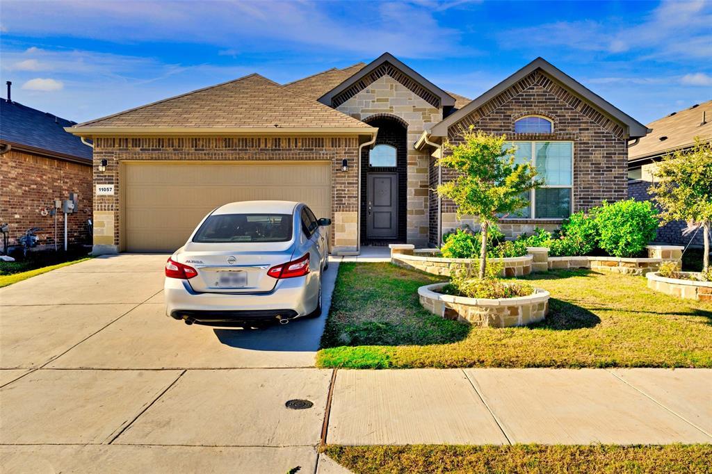 11057 Temple Gardens Trail, Fort Worth