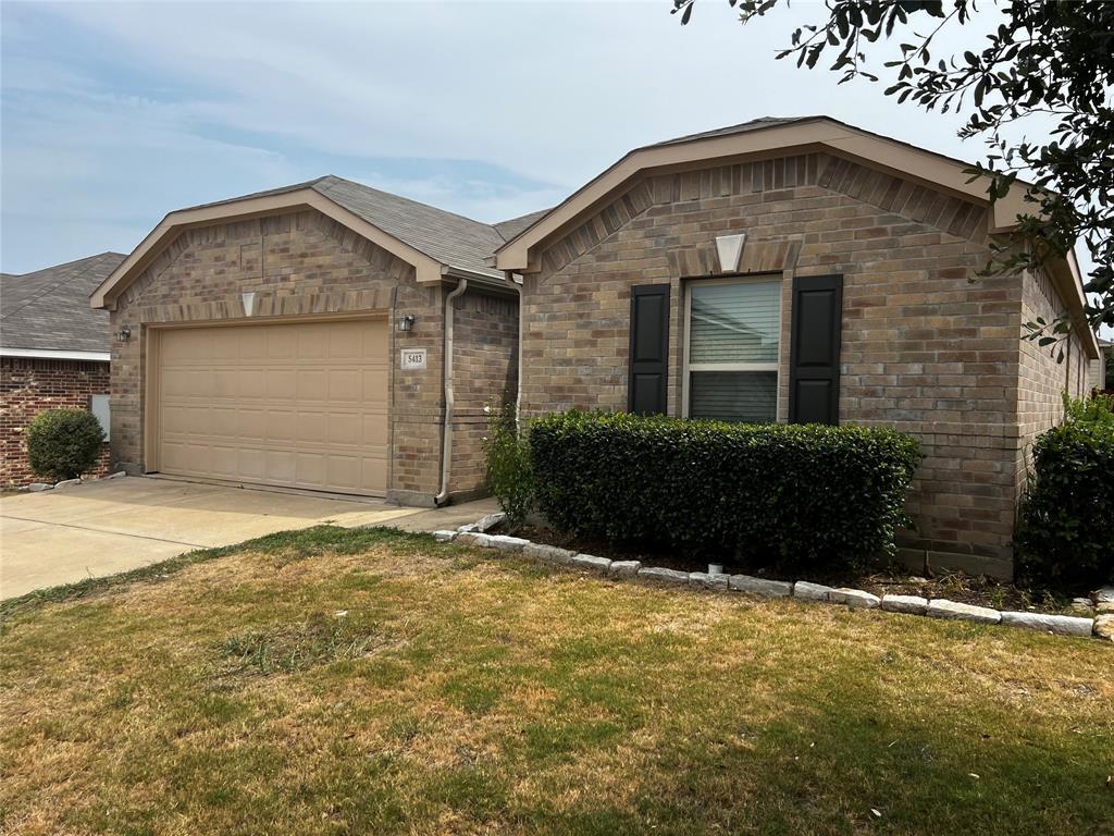 5413 Stone Meadow Lane, Fort Worth