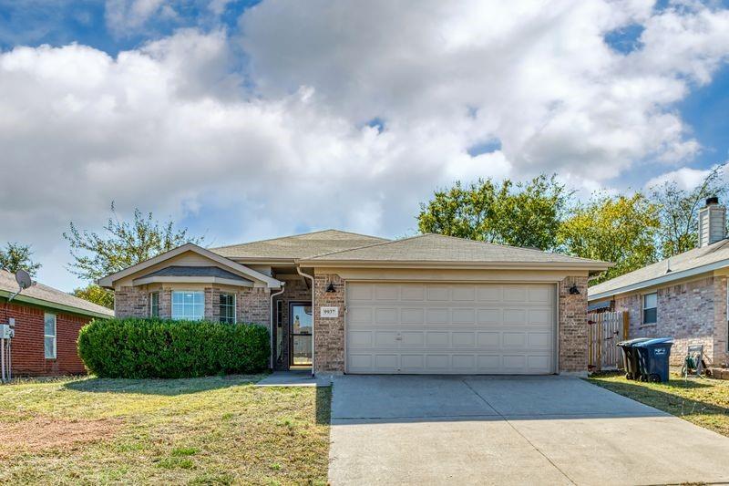 9937 Long Rifle Drive, Fort Worth