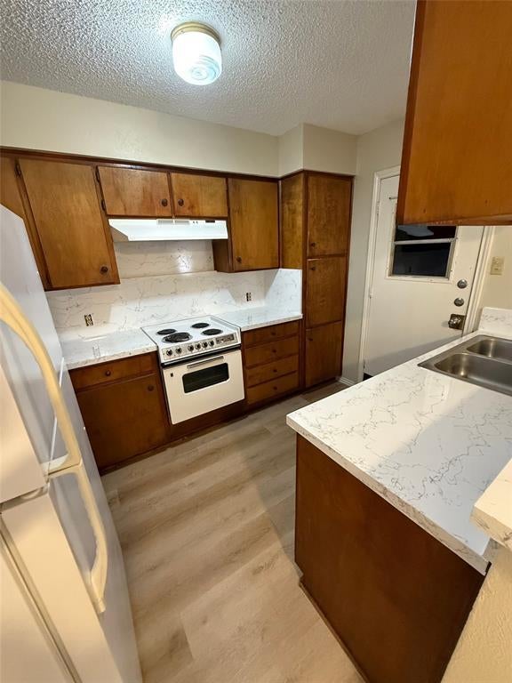 1118 N Nolan River Road A, Cleburne