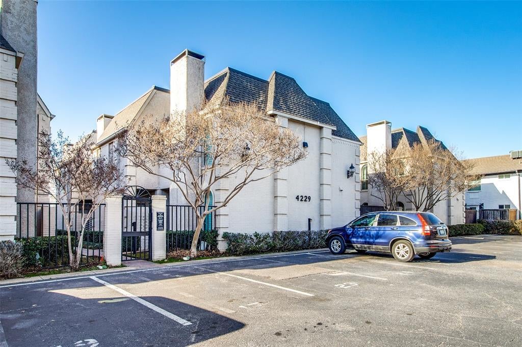 4229 Cole Avenue 112, Dallas