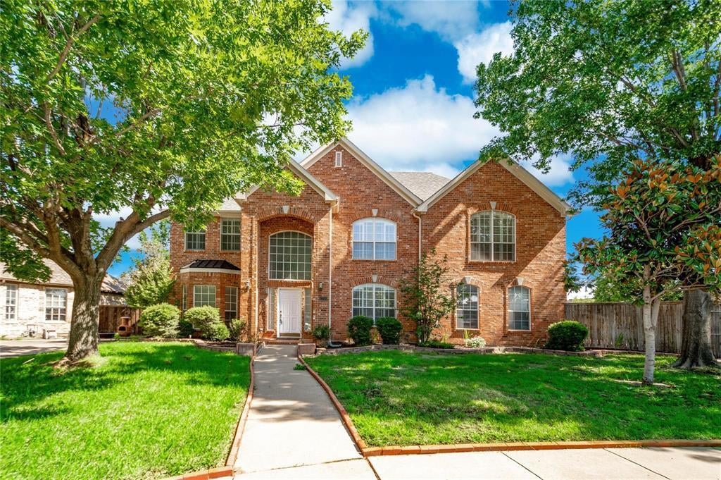 2700 Lake Crest Drive, Flower Mound